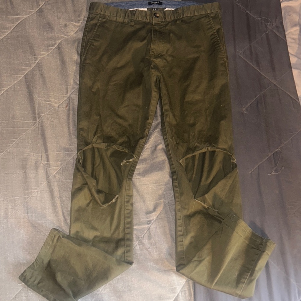 Men’s Green Khakis pants